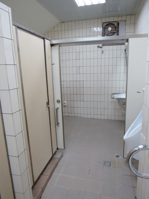 Gender-neutral accessible restroom (1F)圖片