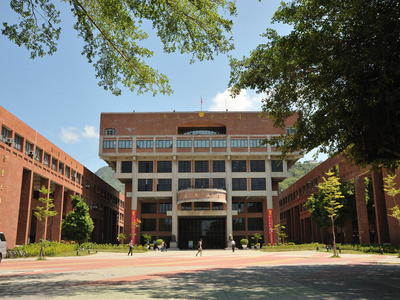 Administration Building▼圖片(另開新視窗)