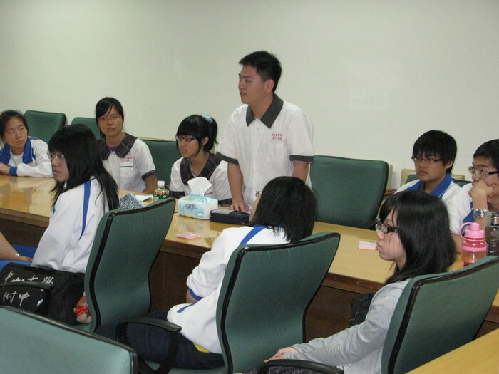 國光中學前進大學堂圖片