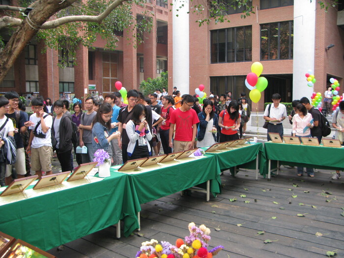 敬業的職人─2013年中山大學職涯攝影展圖片