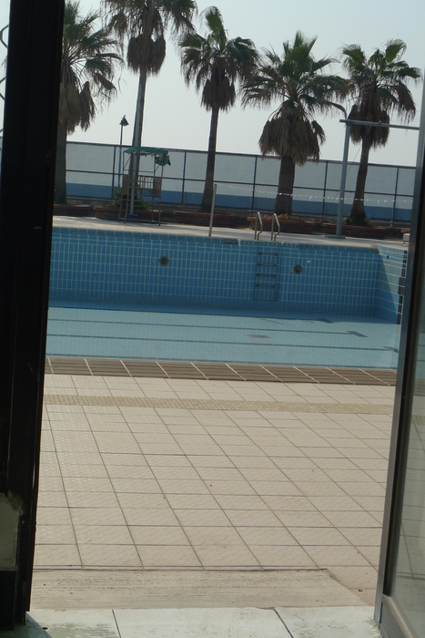 - Pavement Leveling for Access to the Swimming Pool Entrance圖片
