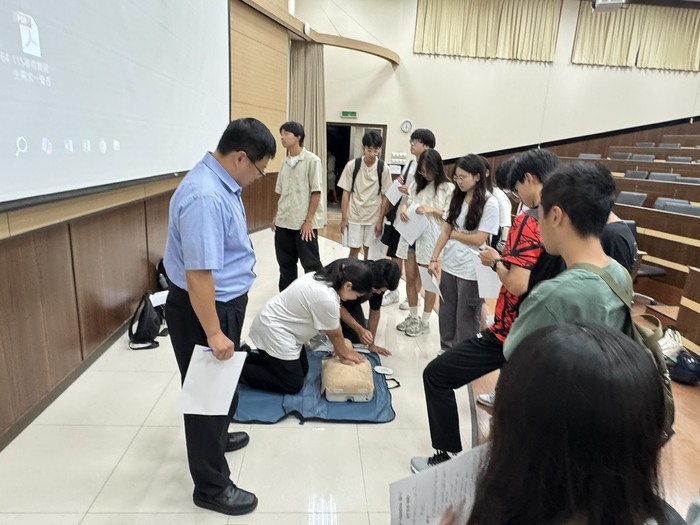 【活動成果】CPR+AED 急救訓練活動，2025 CPR+AED training圖片