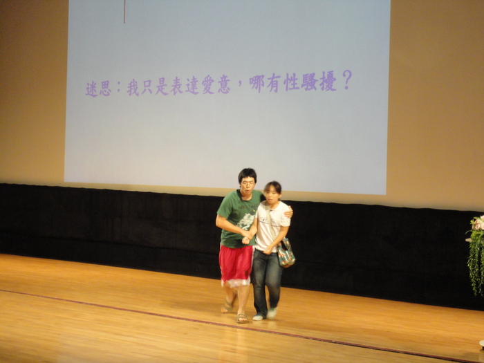新生入學指導認識校園校騷擾圖片